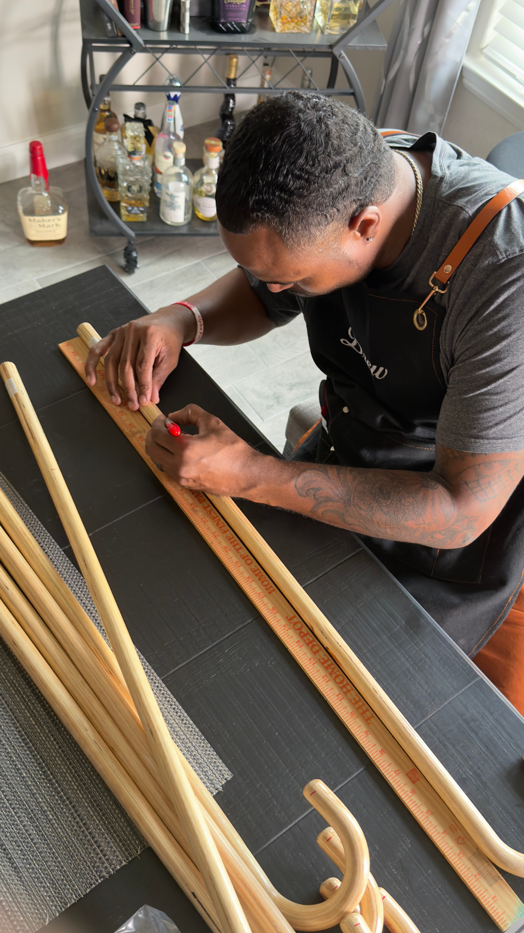 Measuring raw canes to length